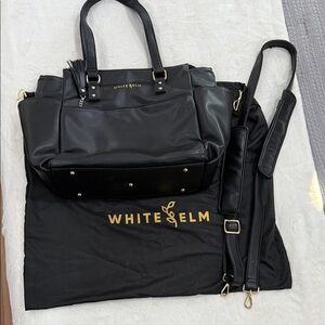 Travel Tote 
GEMINI CONVERTIBLE BACKPACK BLACK